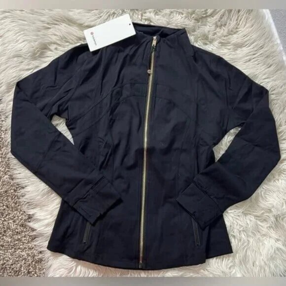 Lululemon Black Define Jacket Gold Zipper Size 8 - Picture 1 of 5